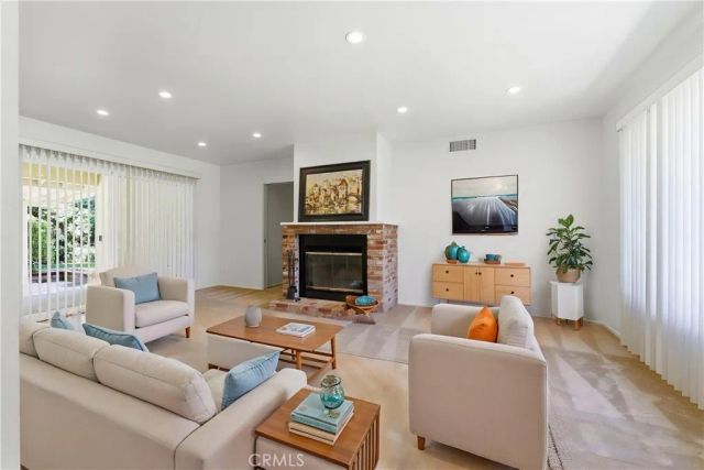 13677 Fellows, Sylmar, CA 91342