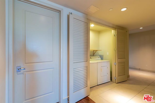 848 Irolo Street 308, Los Angeles, CA 90005
