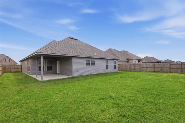 3259 Rosehill Drive, Lake Charles, LA 70607