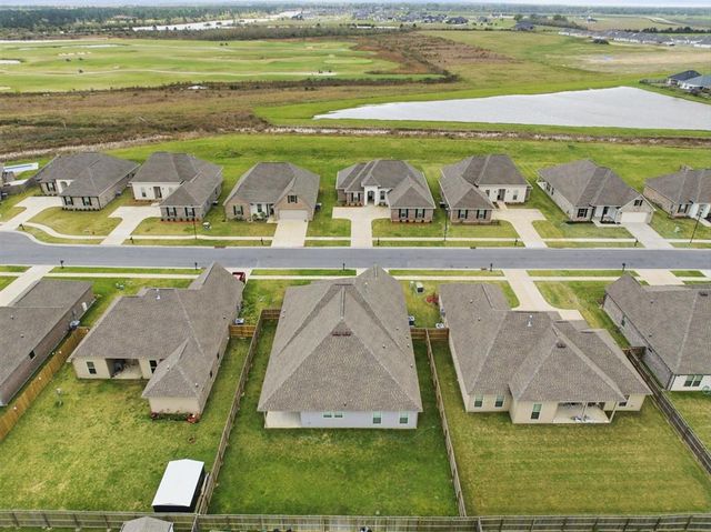 3259 Rosehill Drive, Lake Charles, LA 70607