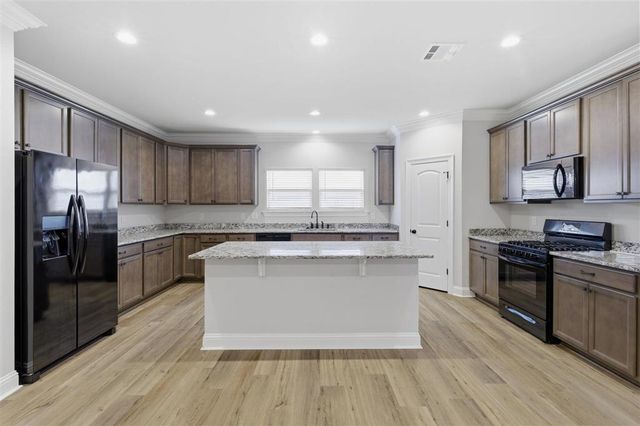 3259 Rosehill Drive, Lake Charles, LA 70607