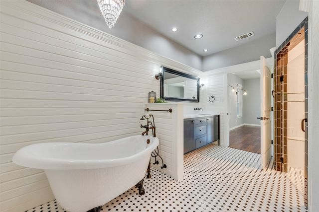 3887 Old Agnes Road, Weatherford, TX 76088