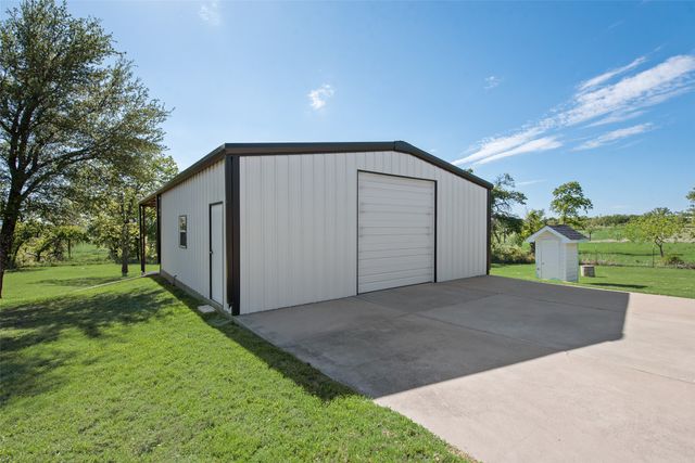 3887 Old Agnes Road, Weatherford, TX 76088