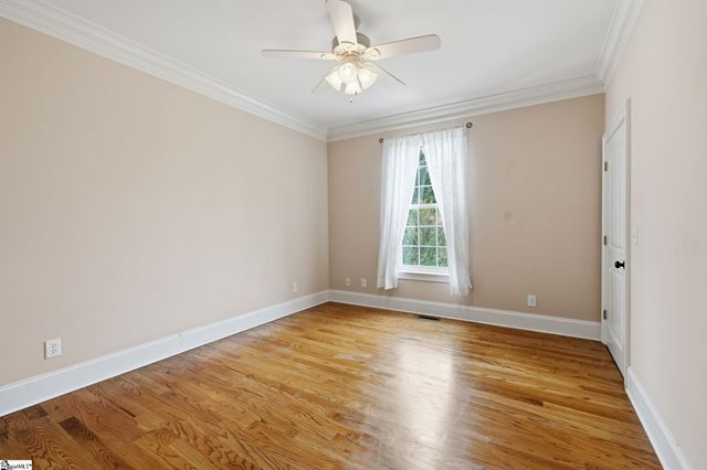 215 Log Shoals Road, Greenville, SC 29605
