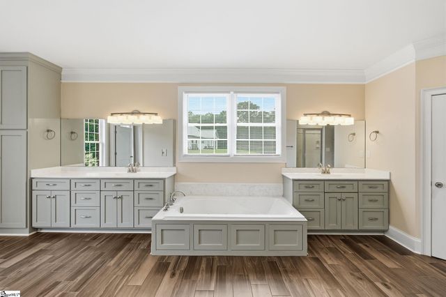 215 Log Shoals Road, Greenville, SC 29605