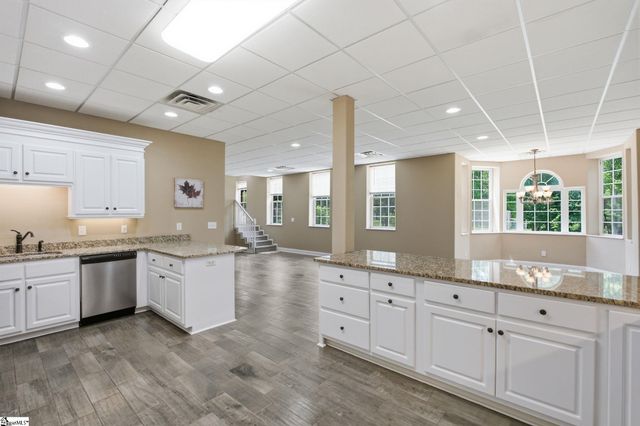 215 Log Shoals Road, Greenville, SC 29605