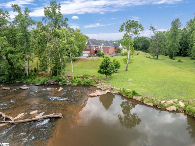 215 Log Shoals Road, Greenville, SC 29605