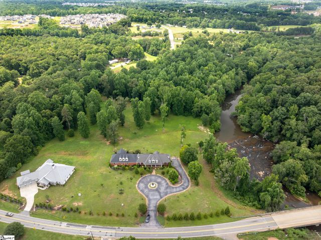 215 Log Shoals Road, Greenville, SC 29605