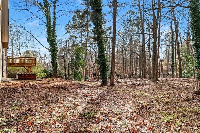 10780 Shagbark Trail, Roswell, GA 30075