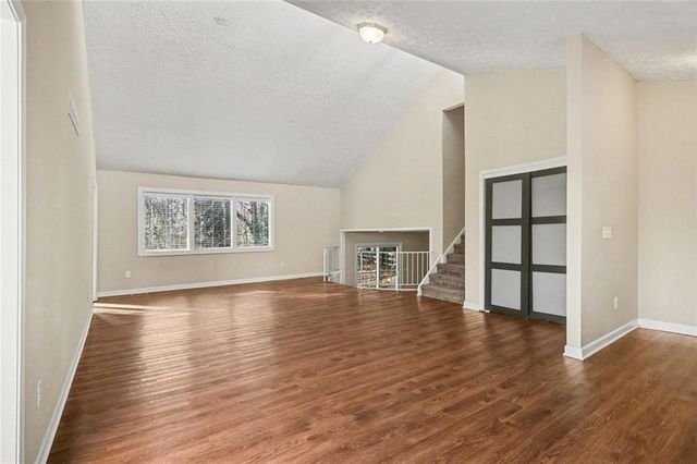 10780 Shagbark Trail, Roswell, GA 30075