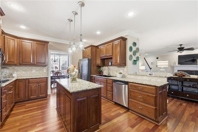 9060 Forest Path Drive, Gainesville, GA 30506