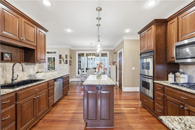 9060 Forest Path Drive, Gainesville, GA 30506