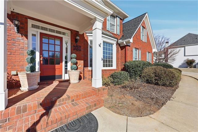 9060 Forest Path Drive, Gainesville, GA 30506