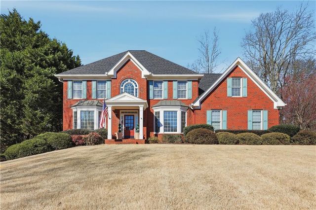 9060 Forest Path Drive, Gainesville, GA 30506