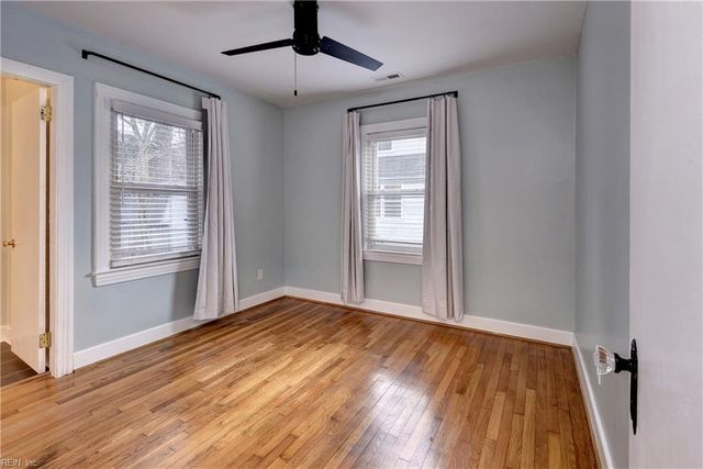 11 N Greenfield AVE, Hampton, VA 23666