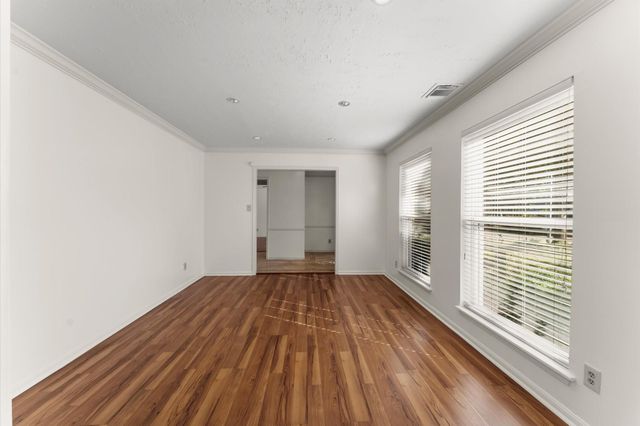 7311 17th Green Drive, Humble, TX 77346