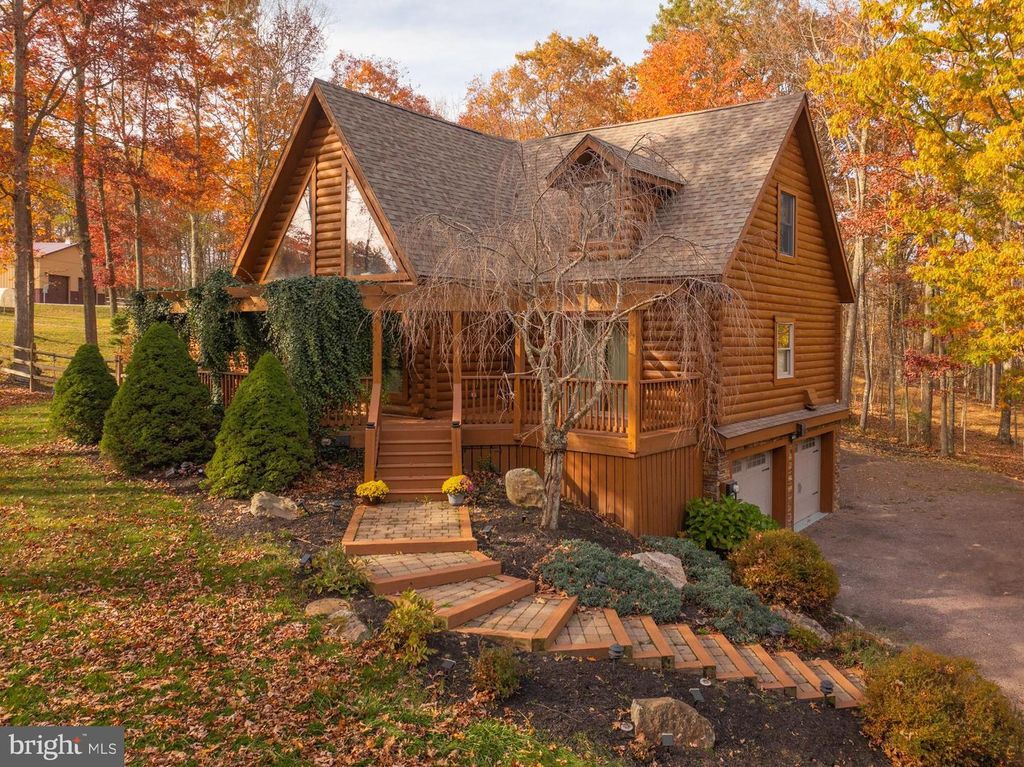 465 PERGIN FARM RD, Oakland, MD 21550