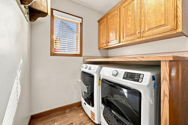 609 Lexington Lane, Moorhead, MN 56560