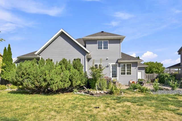609 Lexington Lane, Moorhead, MN 56560