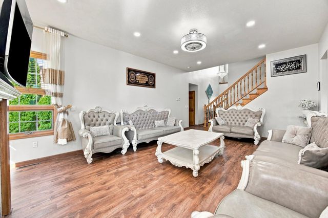 609 Lexington Lane, Moorhead, MN 56560