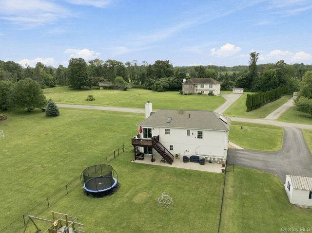 16 Rosio Lane, Modena, NY 12548