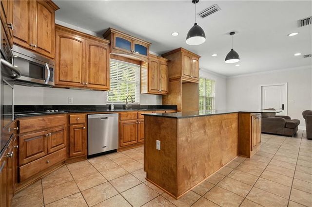 5880 Plantation Woods Drive, Theodore, AL 36582