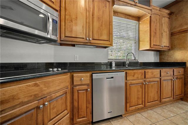 5880 Plantation Woods Drive, Theodore, AL 36582