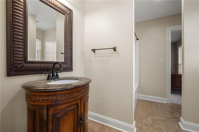 5880 Plantation Woods Drive, Theodore, AL 36582