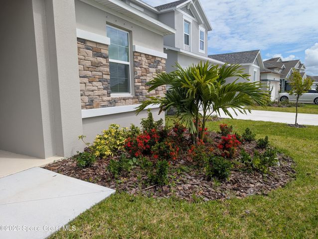 938 Soleway Avenue NW, Palm Bay, FL 32907