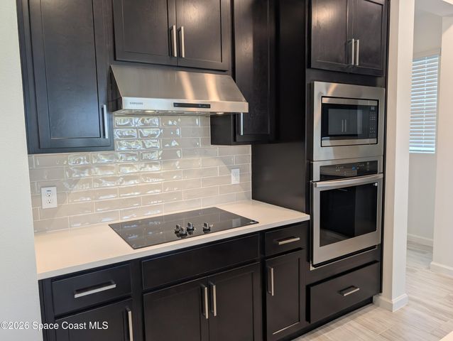 938 Soleway Avenue NW, Palm Bay, FL 32907