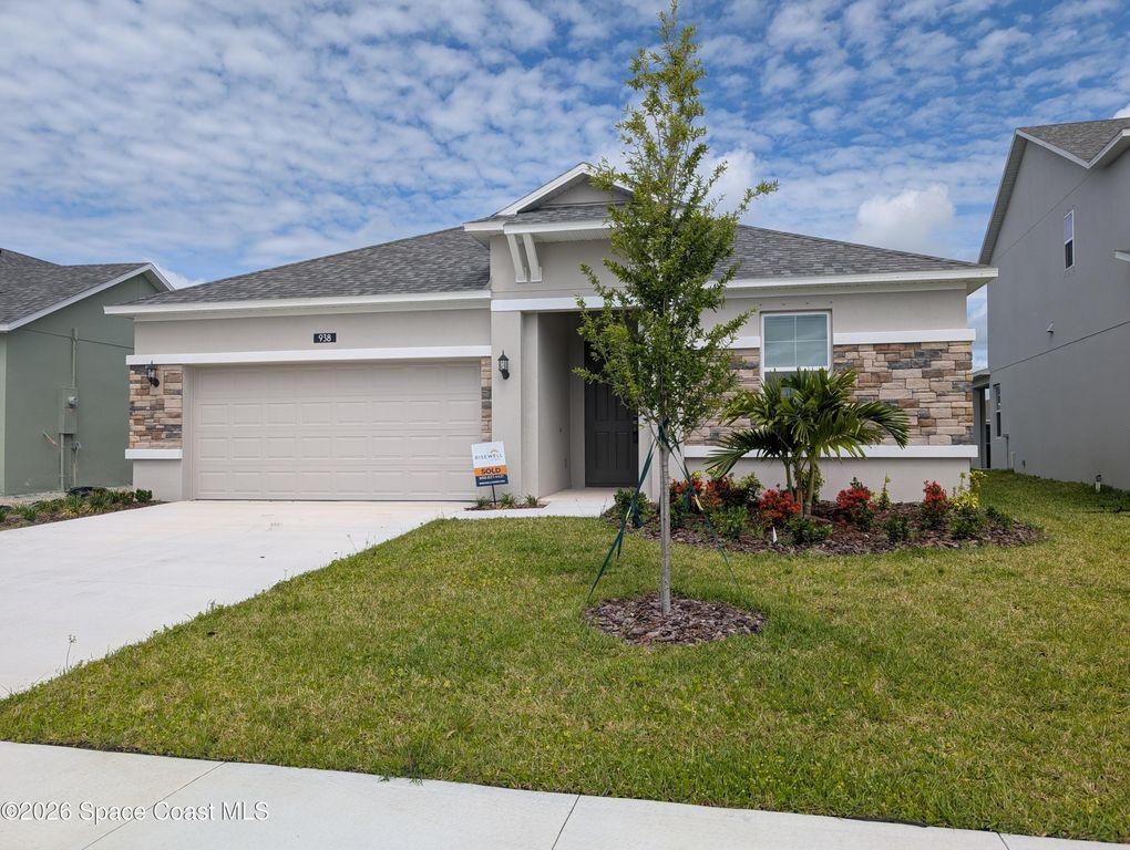 938 Soleway Avenue NW, Palm Bay, FL 32907