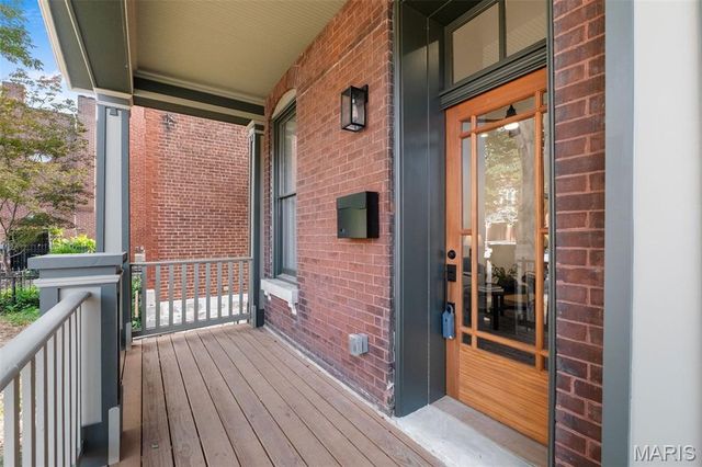 2910 Missouri, St Louis, MO 63118