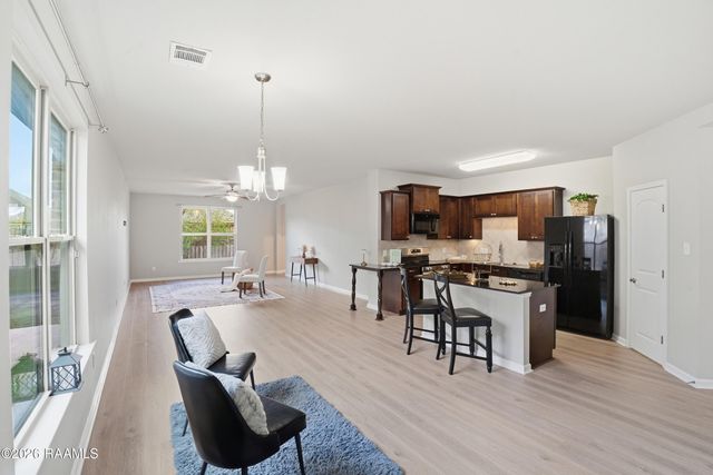 204 Bridle Way, Lafayette, LA 70507