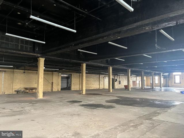 2427-35 W YORK ST, Philadelphia, PA 19132