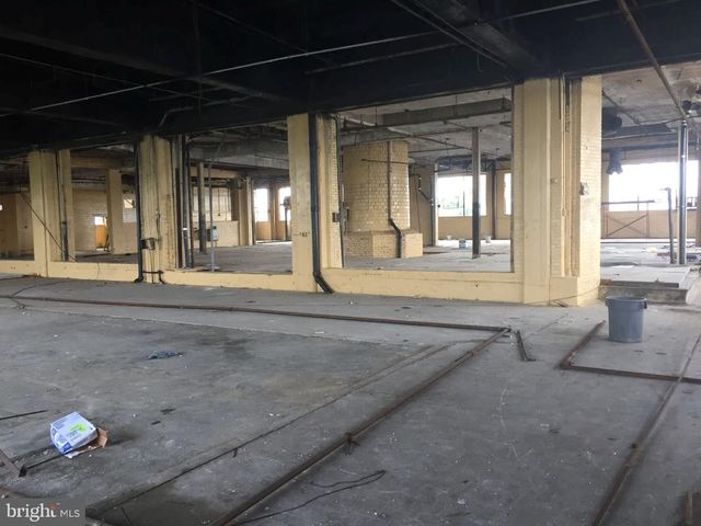 2427-35 W YORK ST, Philadelphia, PA 19132