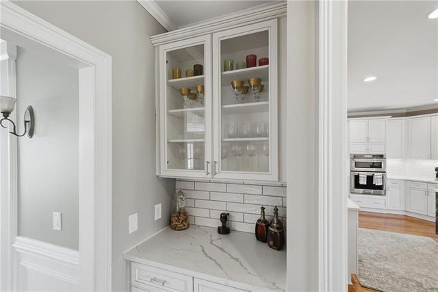 140 Red Gate Lakes Drive, Canton, GA 30115