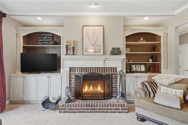 140 Red Gate Lakes Drive, Canton, GA 30115