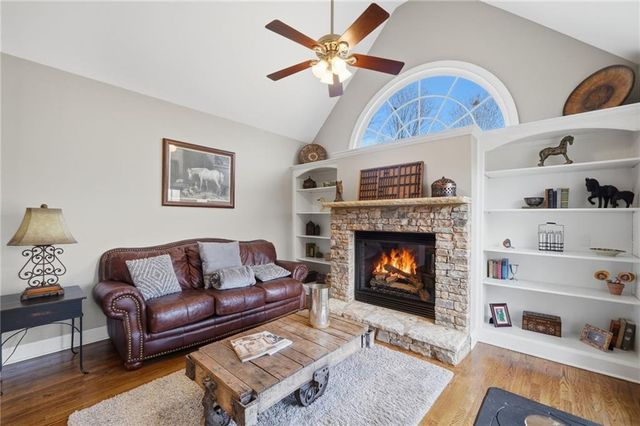 140 Red Gate Lakes Drive, Canton, GA 30115