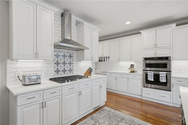 140 Red Gate Lakes Drive, Canton, GA 30115