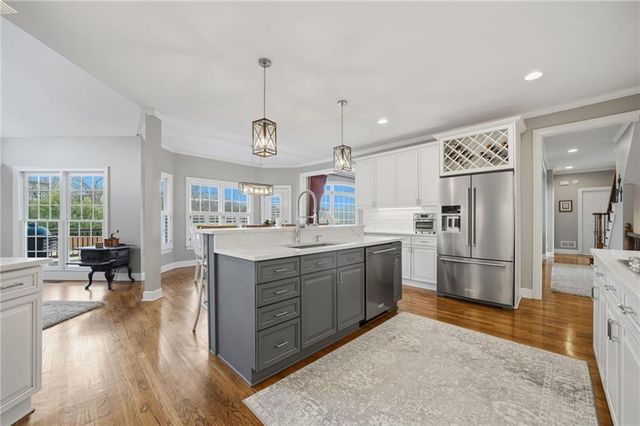 140 Red Gate Lakes Drive, Canton, GA 30115