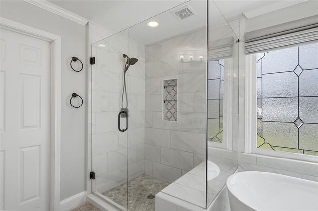 140 Red Gate Lakes Drive, Canton, GA 30115