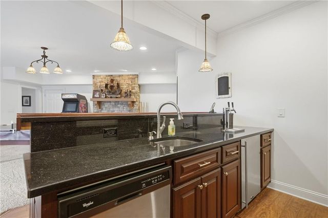 140 Red Gate Lakes Drive, Canton, GA 30115