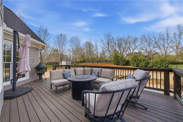 140 Red Gate Lakes Drive, Canton, GA 30115