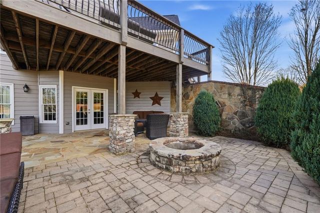 140 Red Gate Lakes Drive, Canton, GA 30115