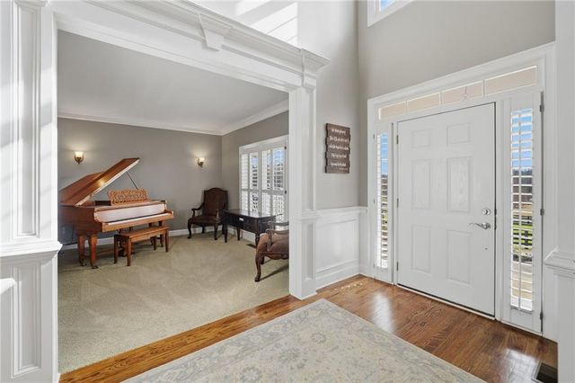 140 Red Gate Lakes Drive, Canton, GA 30115