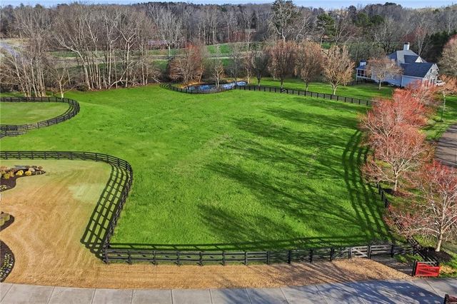 140 Red Gate Lakes Drive, Canton, GA 30115