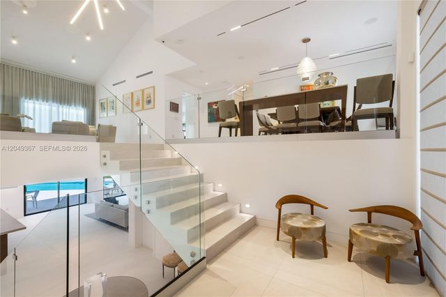 7180 E Lago Drive, Coral Gables, FL 33143