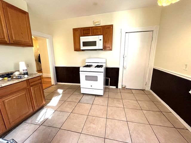 15 Wentworth 1, Boston, MA 02124