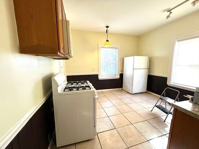 15 Wentworth 1, Boston, MA 02124