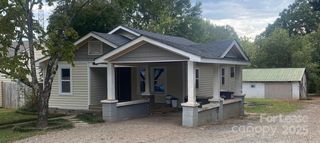 1332 7th Street, Statesville, NC 28677